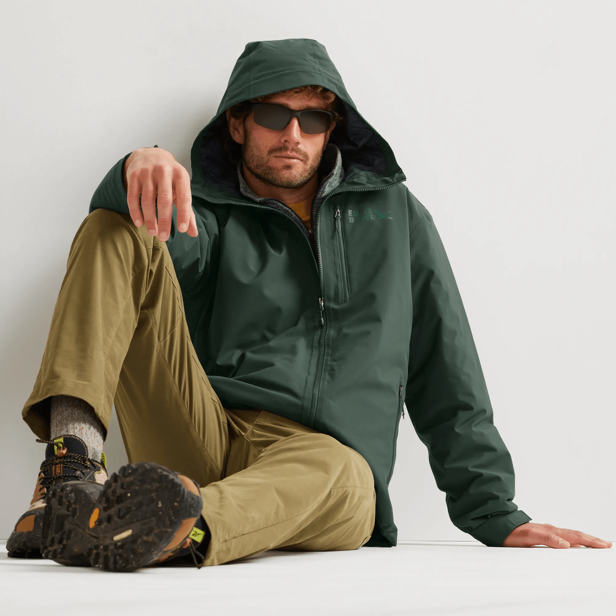 Men's Cloud Cap Insulated Waterproof Hooded Rain Jacket - Image 4
