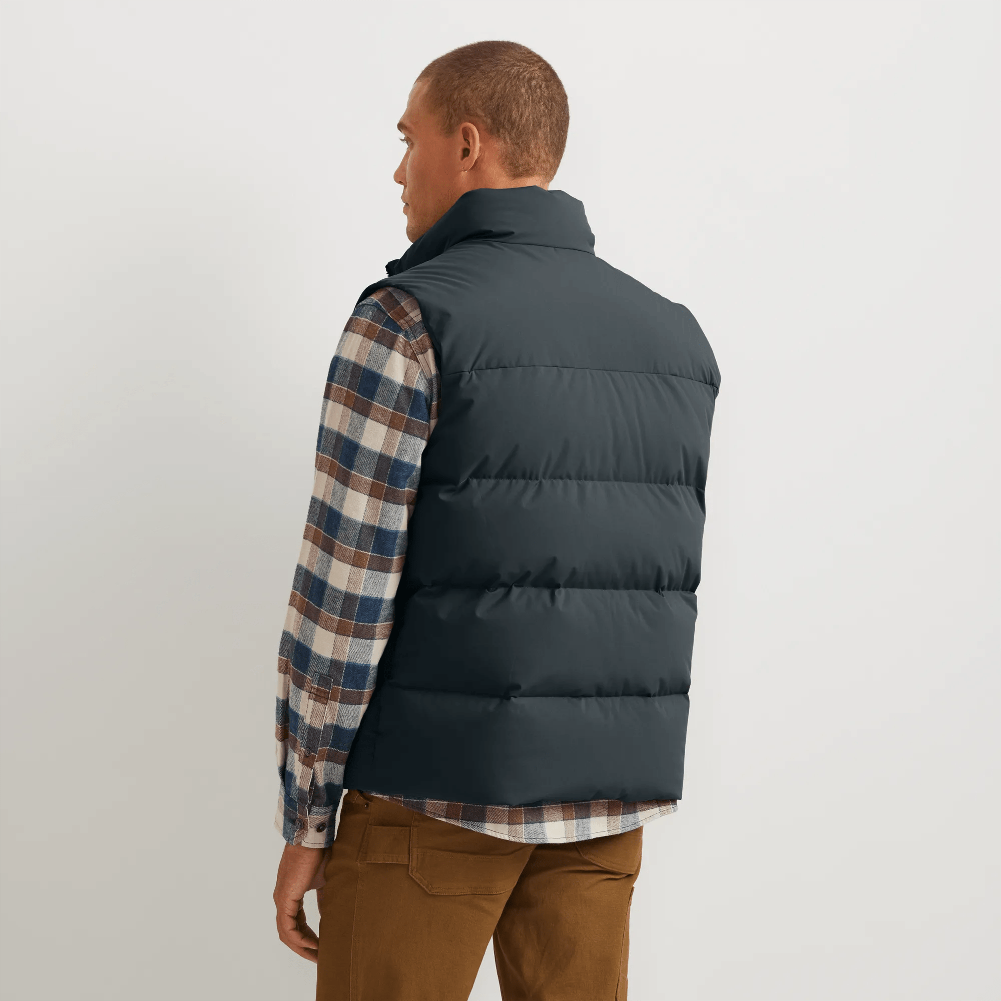 Men's Essential Down Vest - Image 2