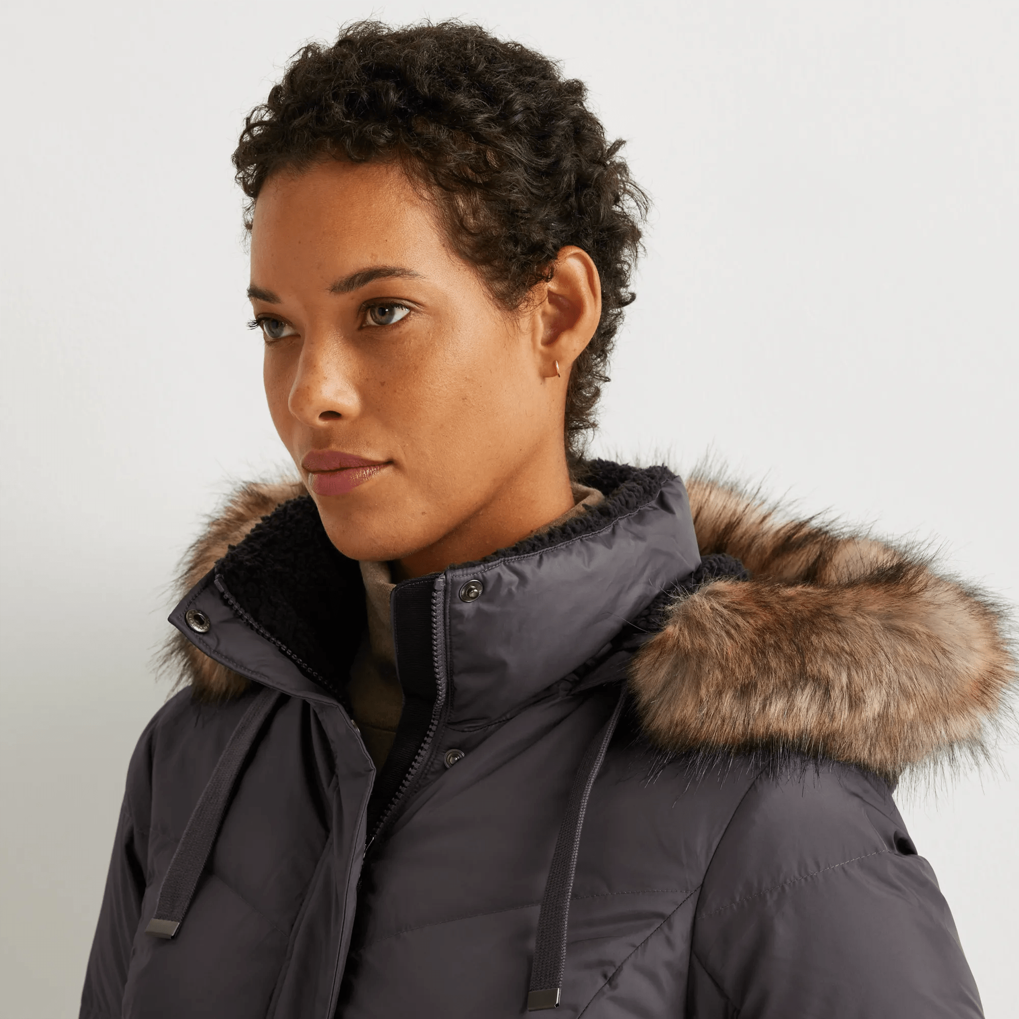 Women's Lodge Cascadian Down Hooded Parka - Image 3