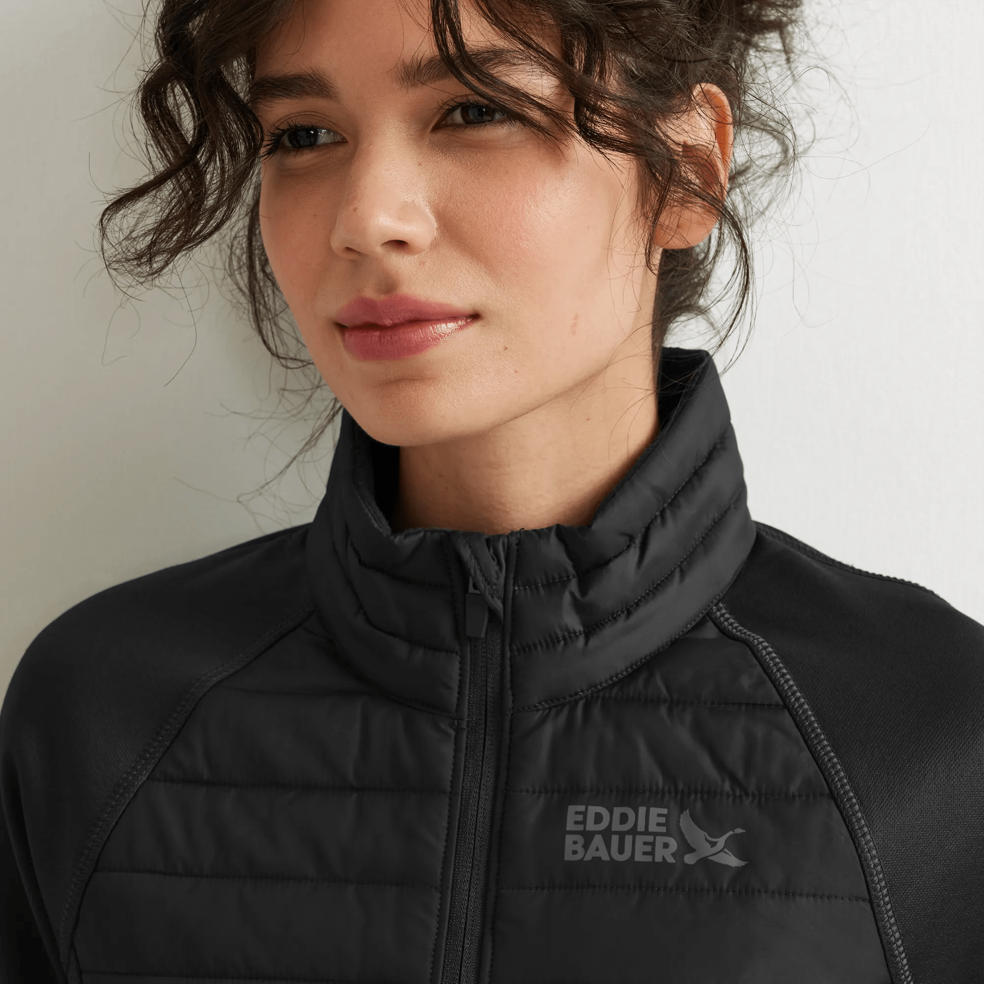 Women's Emberlite Insulated Hybrid Jacket - Image 3