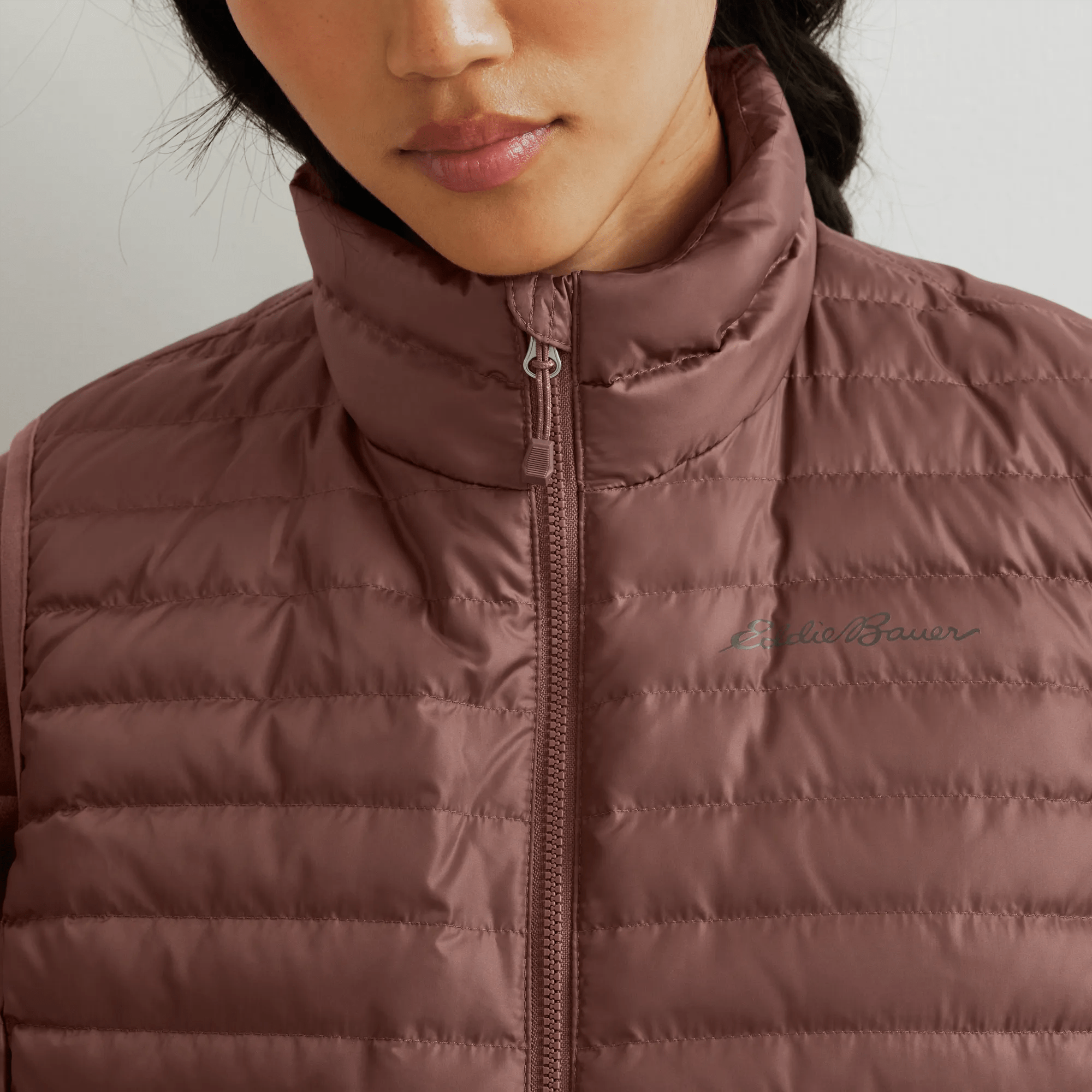 Women's Microlight Packable Down Vest - Image 3
