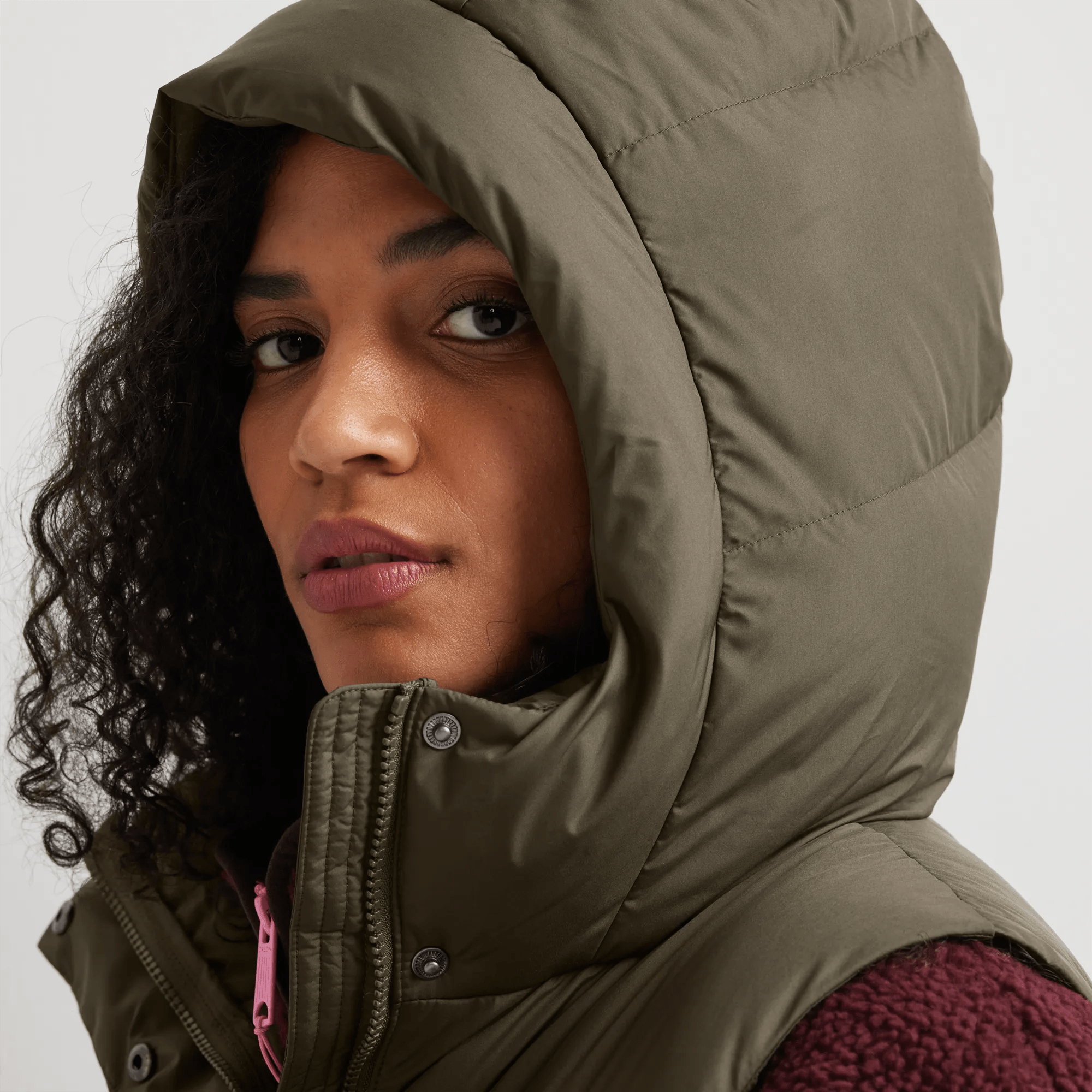 Women's Ketchum Long Down Hooded Vest - Image 3