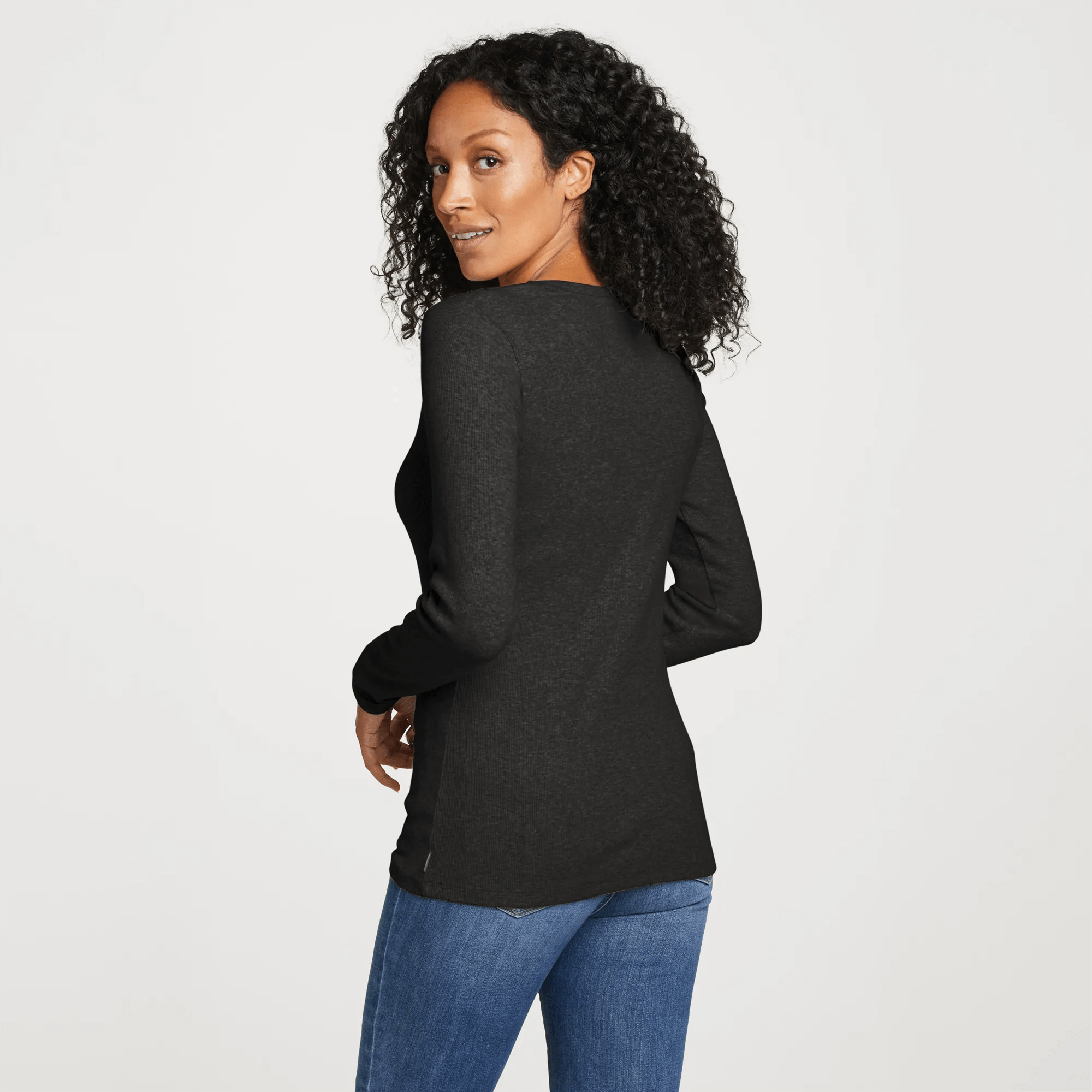 Women's Essentials Ribbed Crew Long-Sleeve Shirt - Image 2
