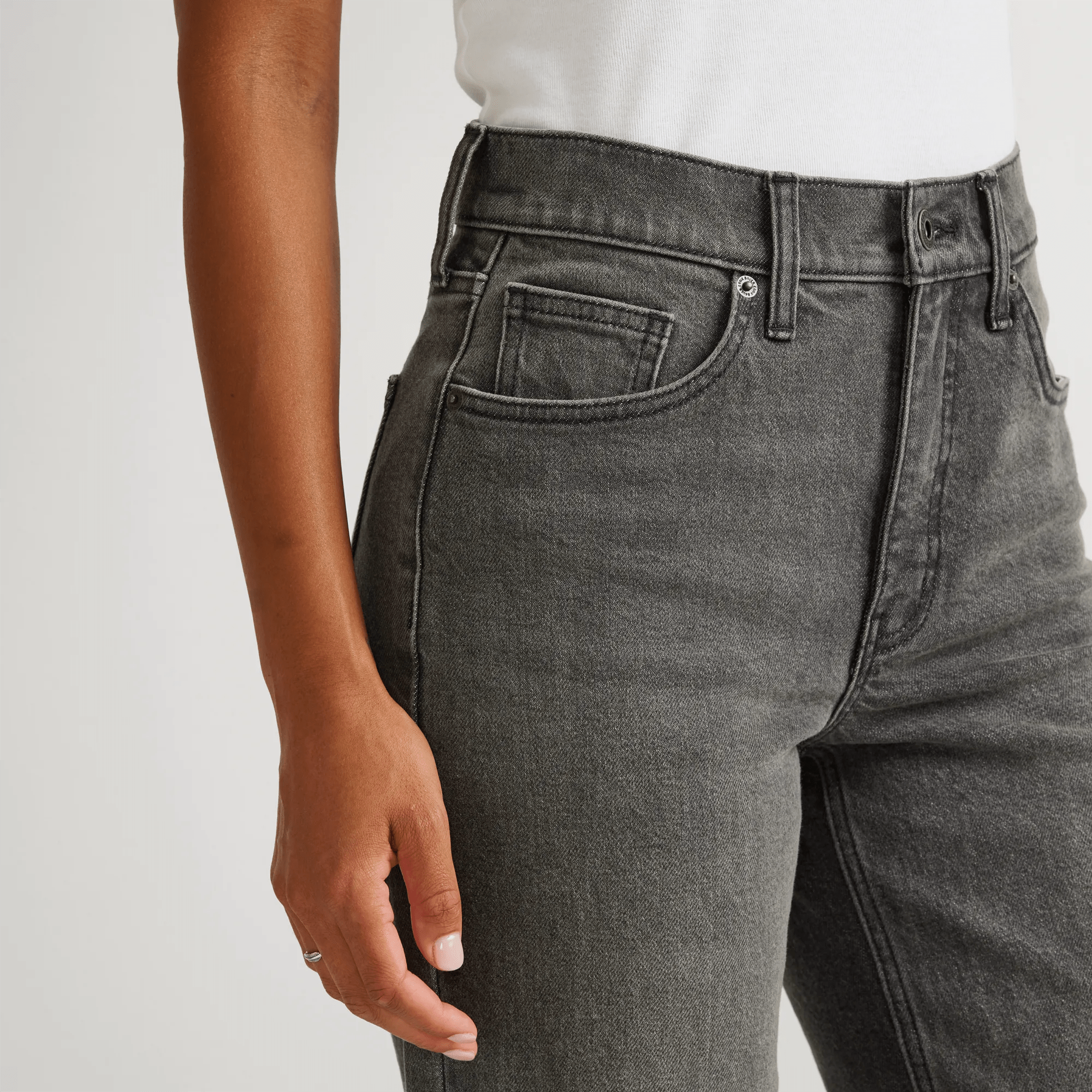 Women's Authentic Everyday High-Rise Cropped Jeans - Image 3