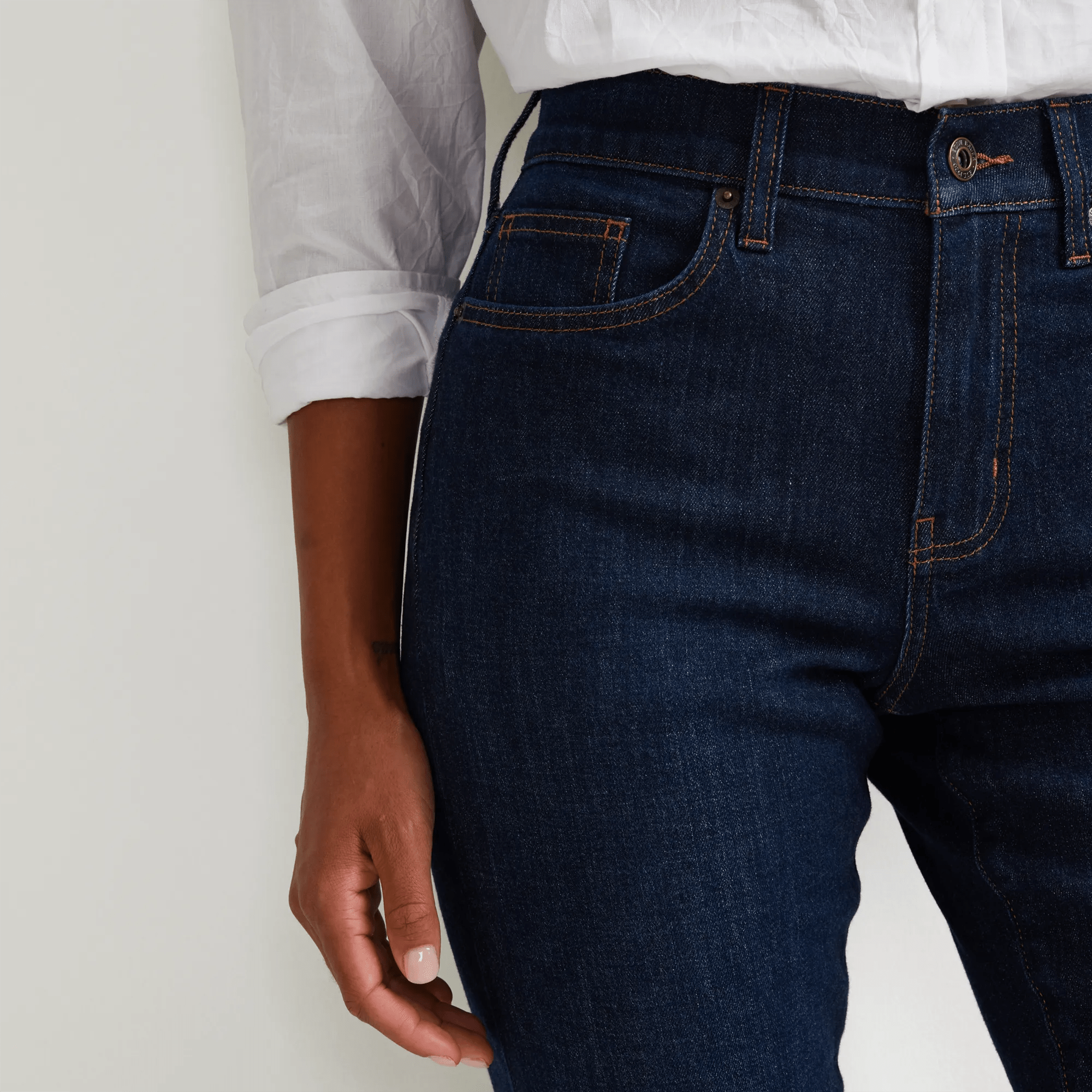 Women's Boyfriend Mid-Rise Slim Fit Jeans - Image 3