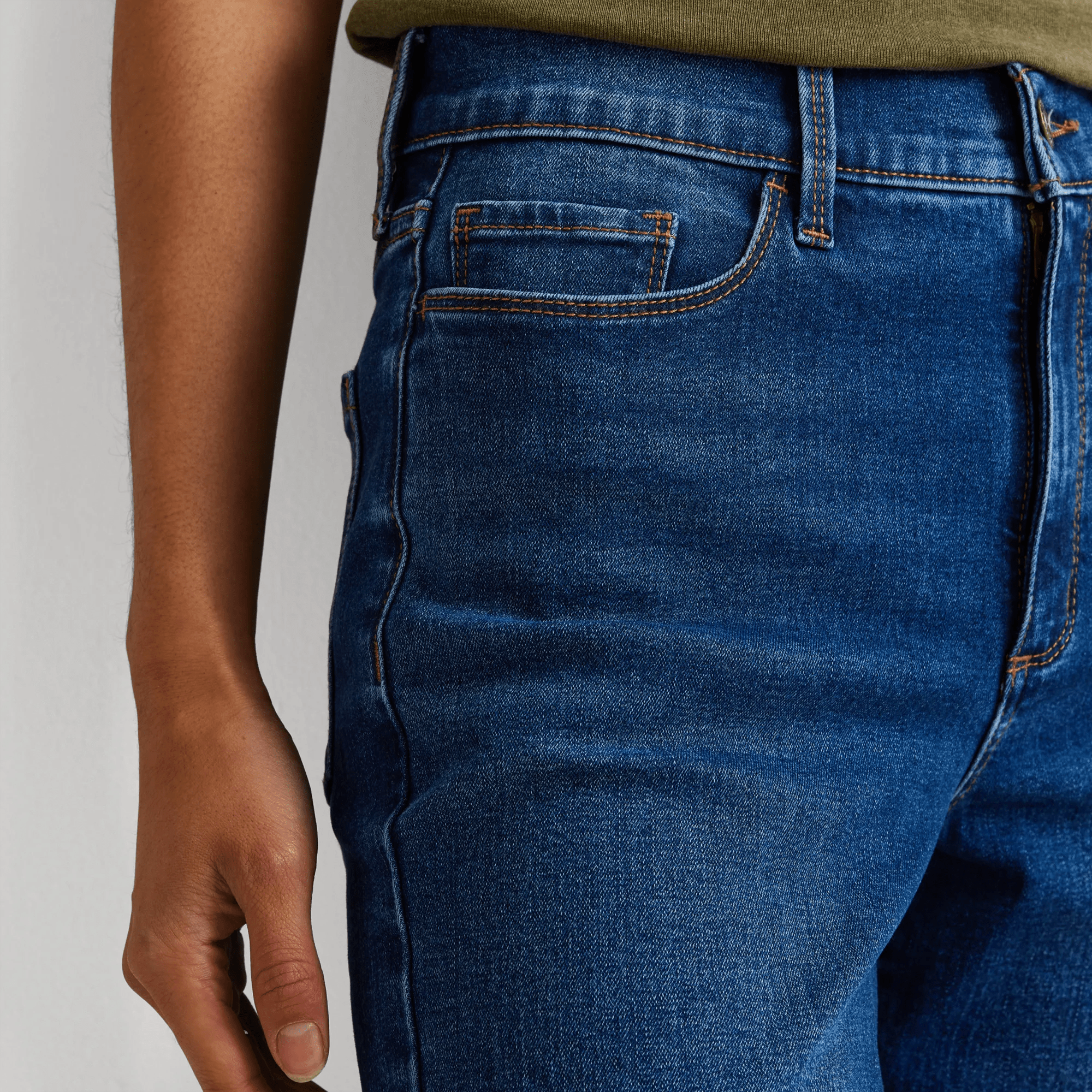 Women's Venture Stretch High-Rise Straight Leg Jeans - Image 3