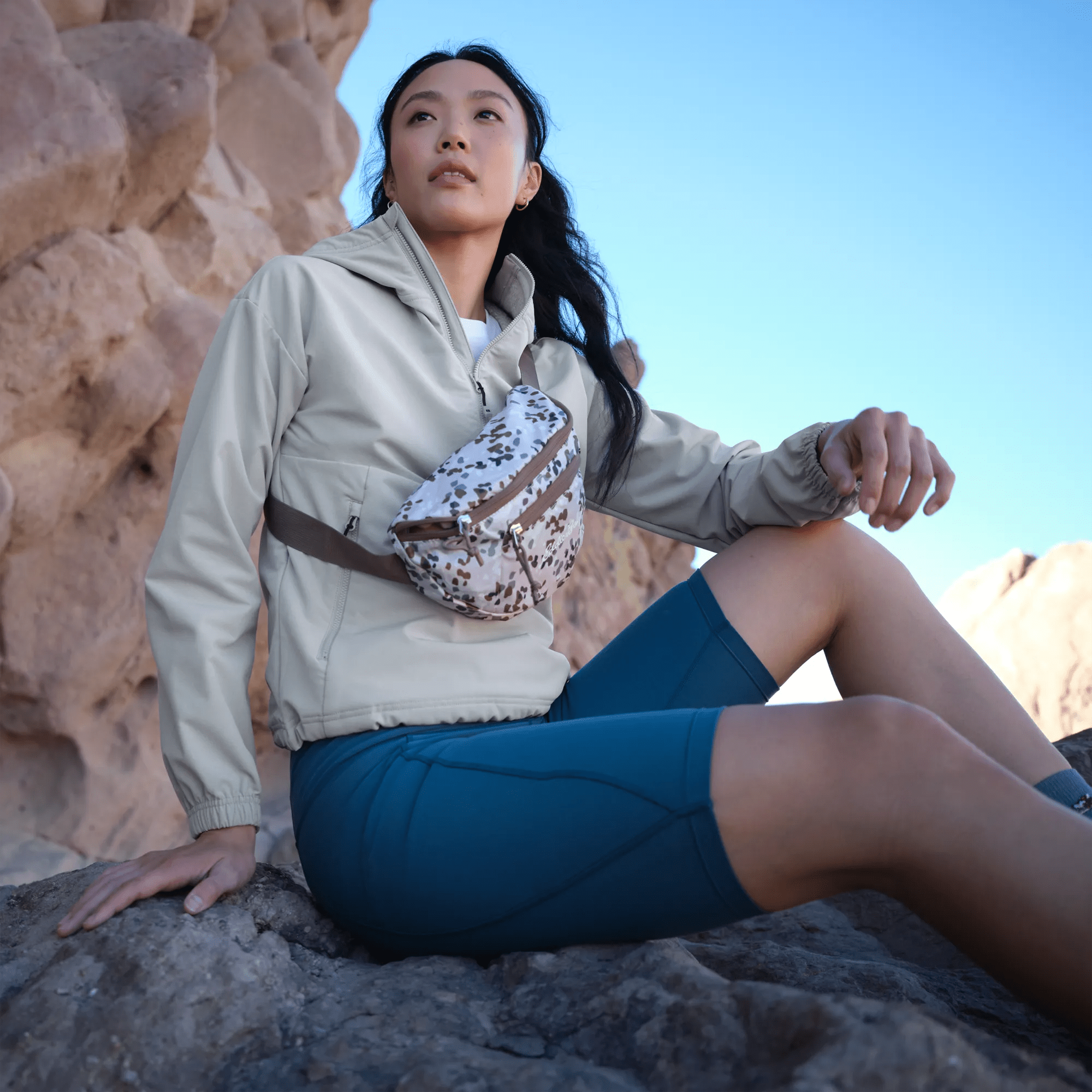 Women's Stratiform Tech Half-Zip Jacket - Image 3