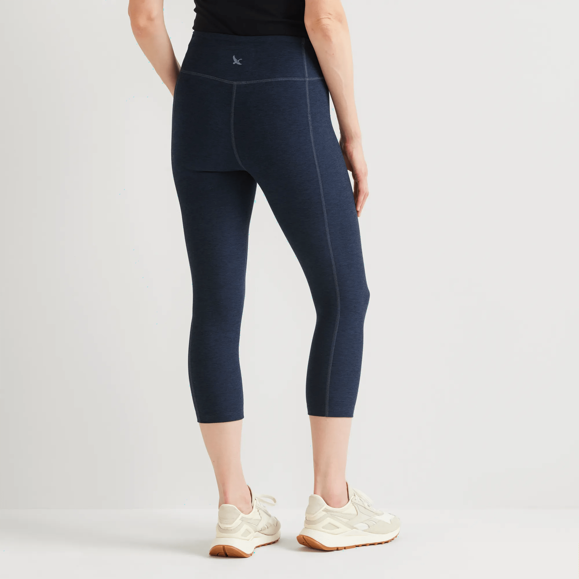 Women's Train Ascent 2.0 High-Rise Capri Leggings - Image 2