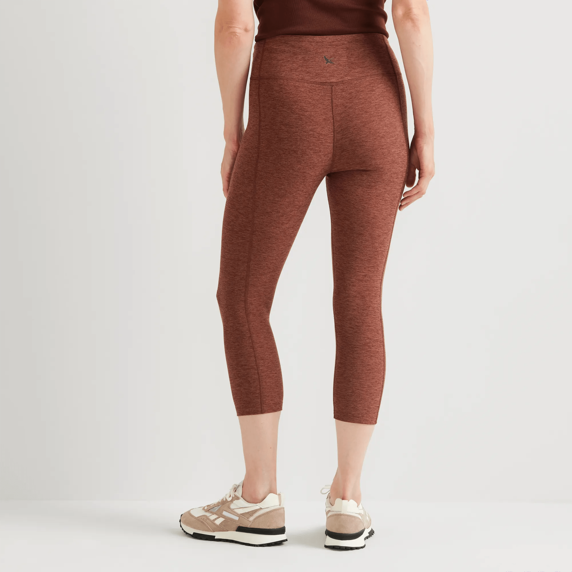 Women's Train Ascent 2.0 High-Rise Capri Leggings - Image 2