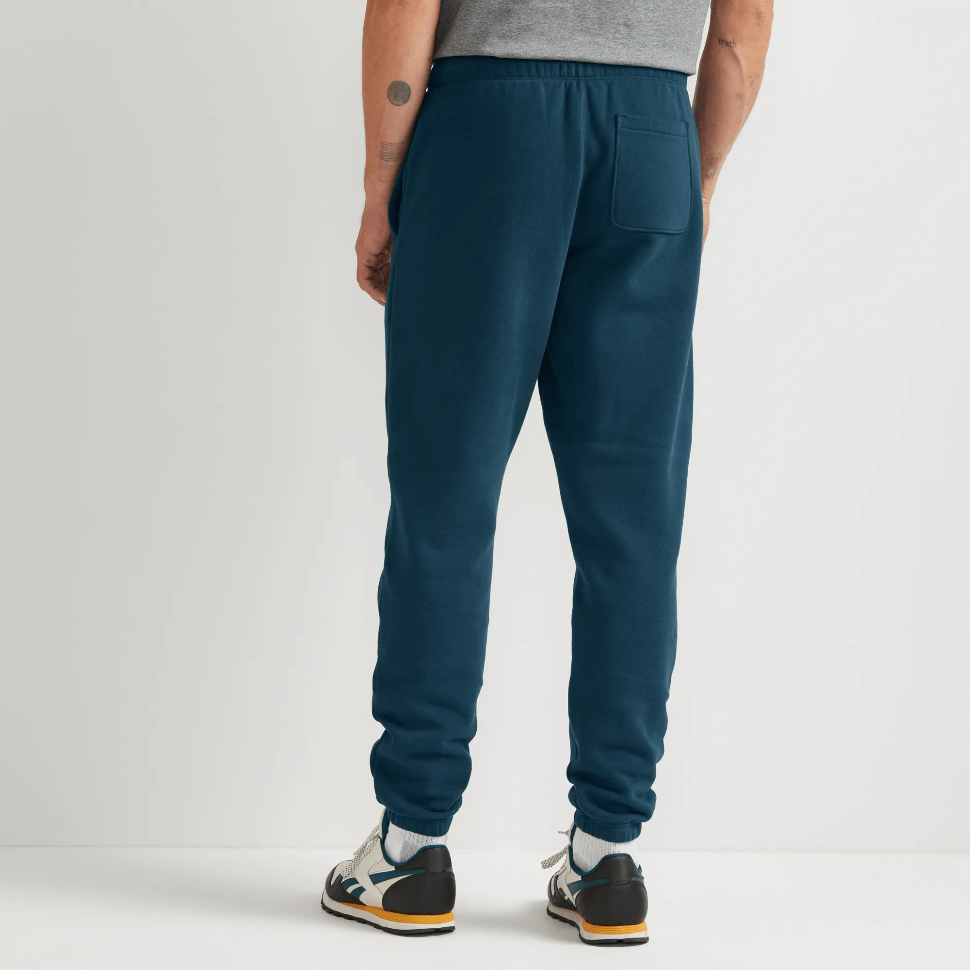 Men's Vintage Soft Classic Fit Jogger Sweatpants - Image 2