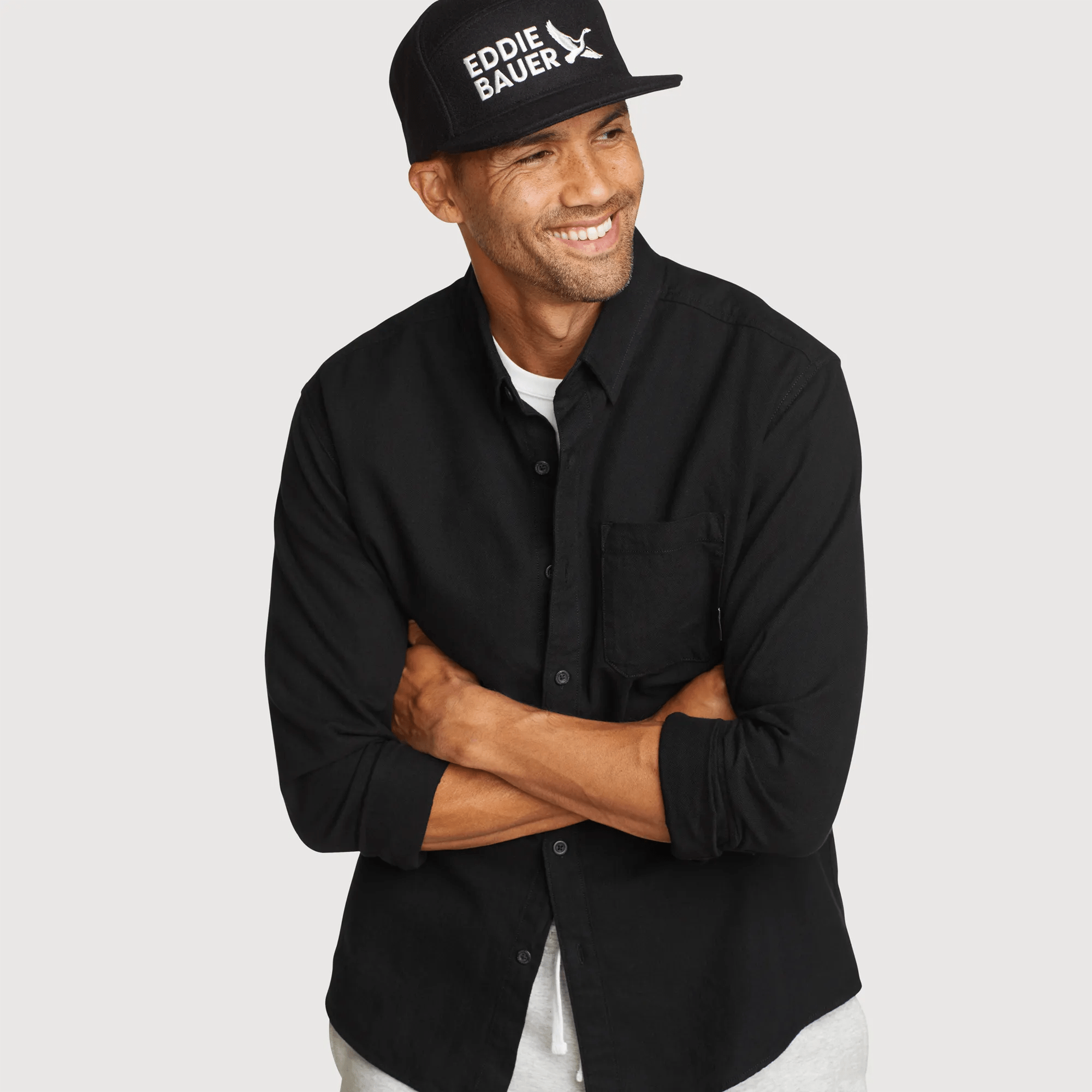 Men's Eddie's Favorite Flannel Classic Fit Shirt - Solid - Image 3